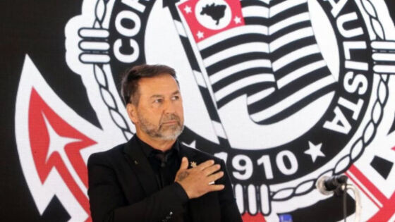 augusto-melo-admite-derrota-antes-de-votacao-e-se-despede-do.jpg
