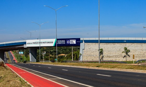 Acesso do Parque Novo Mato Grosso, na rodovia de acesso a Chapada dos Guimarães