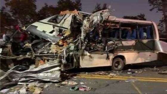Onibus com estudantes.jpg