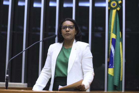 GISELA SIMONA PROCON DEPUTADDA.jpg