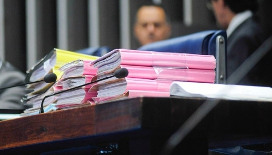 PROJETO DE LEI TRANSIÇÃO DE GENERO.jpg