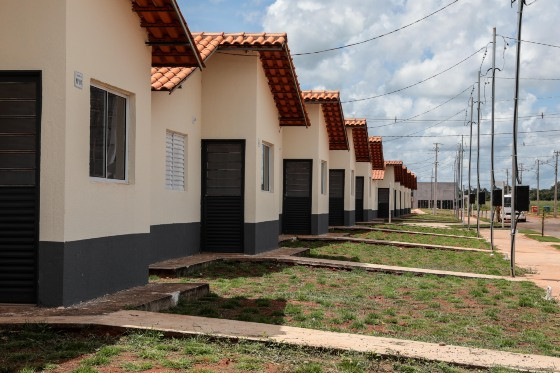HABITAÇÃO SER FAMÍLIA.jpg