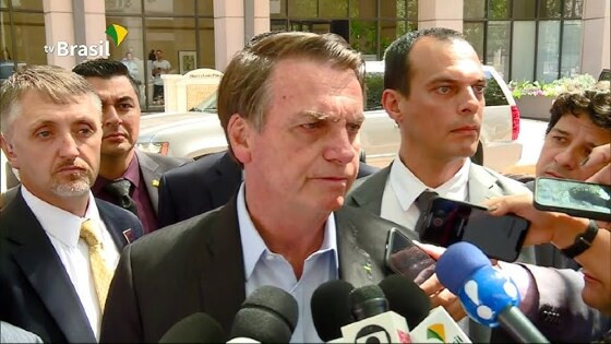 Bolsonaro entrevista (1).jpg