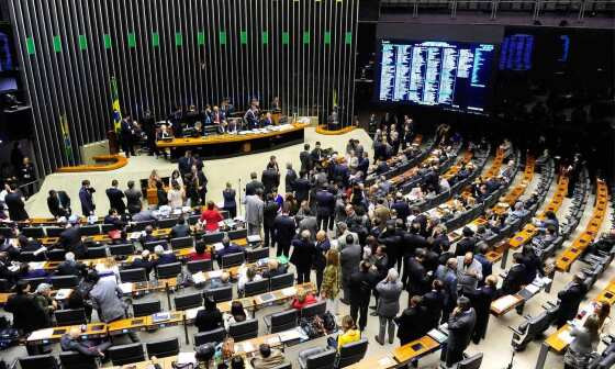 camara-deputados-e1559597695257.jpg