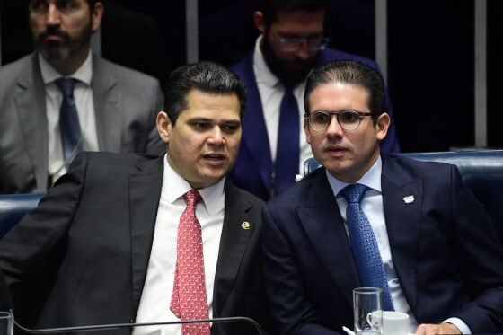 Motta e Alcolumbre.jpeg