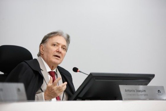 eecc2e10f3b4edbad44e8cf5d8238d0f.jpg