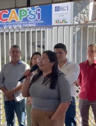 carla caps.jpg