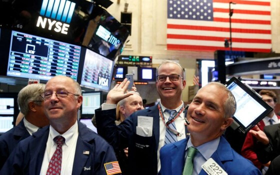 Wall-Street-4-78290c96_Easy-Resize.com_.jpg