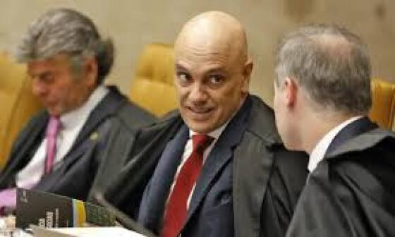 Moraes e ministros.jpg