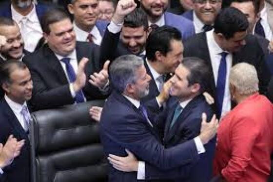 Lira e Motta.jpg