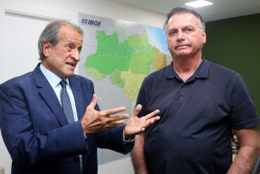 Moraes autoriza Valdemar Costa Neto a visitar Bolsonaro