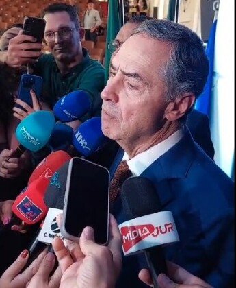 Barroso destacou a importância da educação e reforçou valores como integridade, pluralidade e civilidade, em defesa da democracia