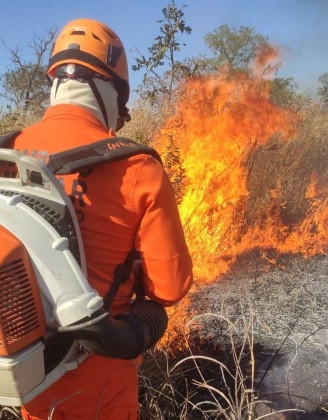 BOMBEIROS NOVA POXORÉUX.jpg