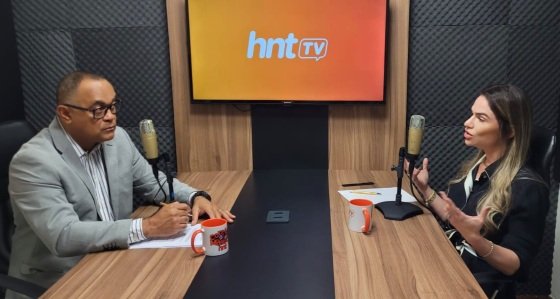 A presidente da Comissão de Recuperação Judicial da OAB-MT, Aline Barini, em entrevista ao diretor de Jornalismo do HNT, Kleber Lima.