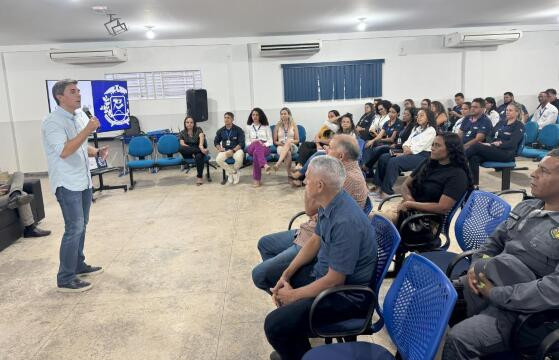 Reunião giro pelas escolas.jpeg