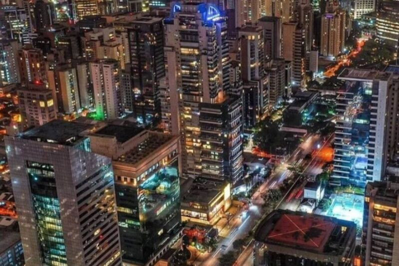 Chefes do crime não sobem o morro, descem de helicóptero na Faria Lima