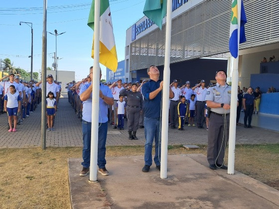 ATO CIVICO EM6.jpg