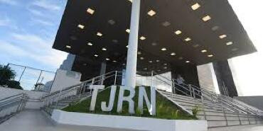 Plano de saúde é condenado a indenizar paciente atingida por desabamento de teto enquanto aguardava consulta