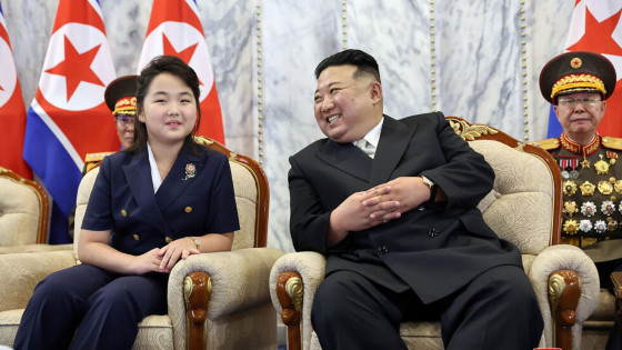 Kim Jong-un e filha.jpg