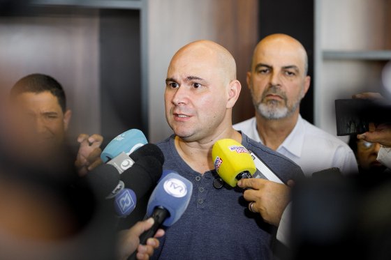 O prefeito de Cuiabá, Abilio Brunini (PL), e o secretário de Educação, Amauri Monge. 