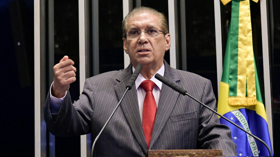Senador_Jader_Barbalho.jpg