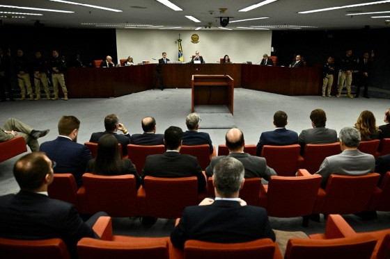 STF PLENARIOS.jpg