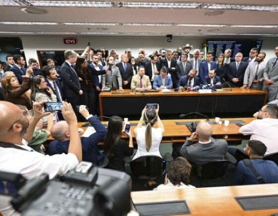 Oposição.jpg