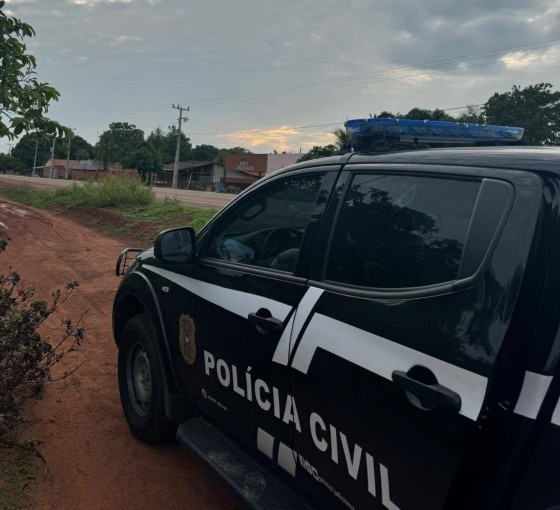 Polícia Civil prende três homens com mandados de prisão em aberto por roubos