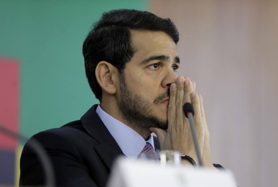 JORGE MESSIAS.jpg