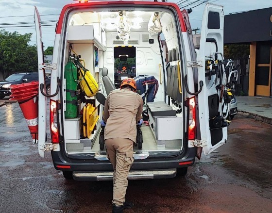 BOMBEIROS BEBÊ.jpg