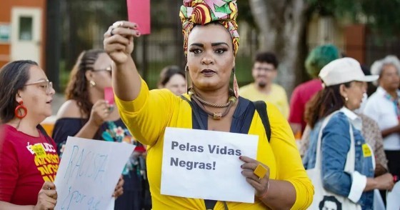 Vidas negras.jpeg