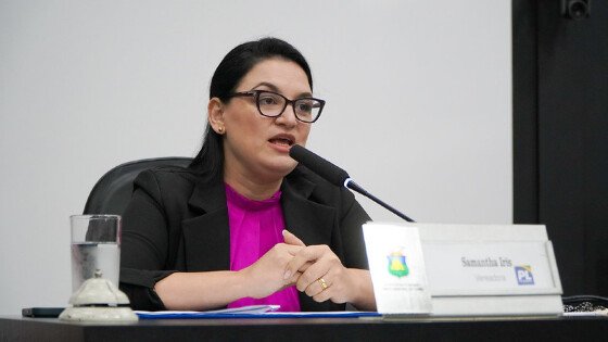 A primeira-dama e vereador por Cuiabá, Samantha Iris (PL). Na Câmara, Samantha concentra as funções de vice-líder do PL e presidente da Comissão de Constituição, Justiça e Redação (CCJR).