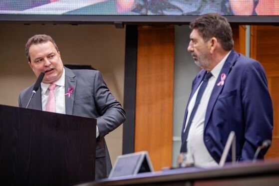 O presidente da Assembleia Legislativa, Max Russi (PSB), e o primeiro-secretário da AL, Dr. João (MDB). 