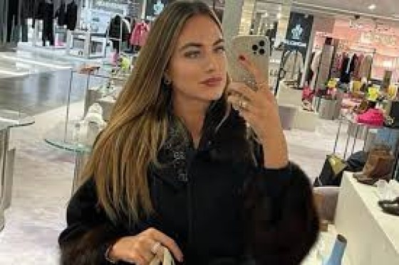 Modelo morta.jpg