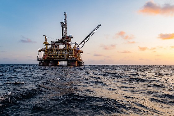 Sonda-de-perfuracao-offshore_TotalEnergies.jpeg
