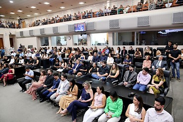 Sessão especial marca o Dia do Dentista na ALMT