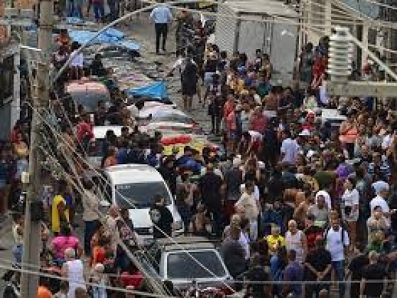 mortos na Penha.jpeg