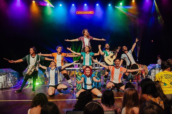 VELHA JOANA ESPETACULO.jpg