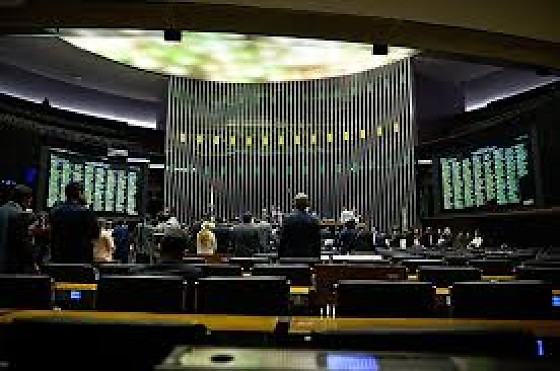 CONGRESSO DERRUBA VETOS.jpg