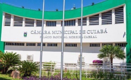 Vereadores de Cuiabá aprovam lei do home office para servidores municipais