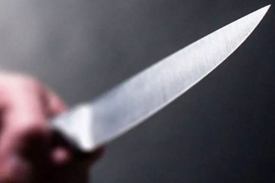 Polícia Militar prende mulher suspeita de matar o marido com facadas