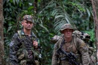 Guerra na selva e infiltração de território