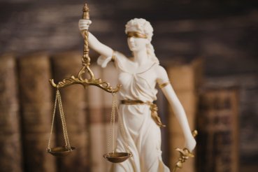 Homem é condenado a 30 anos por matar filho de 4 meses em Cuiabá