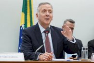 Recebeu sem trabalhar