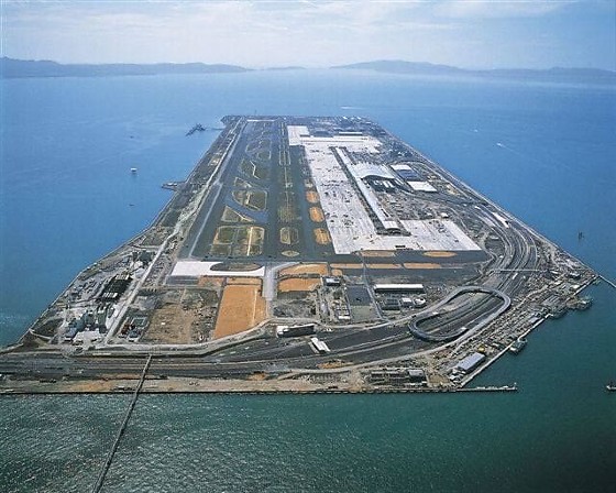 Aeroporto afundando.jpg