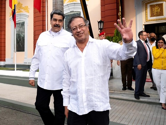 Petro e Maduro credito Impresa Presidencia Colombia (1).jpg