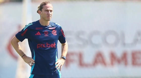 Salário em discussão com o Flamengo faria de Filipe Luís o treinador mais bem pago do Brasil