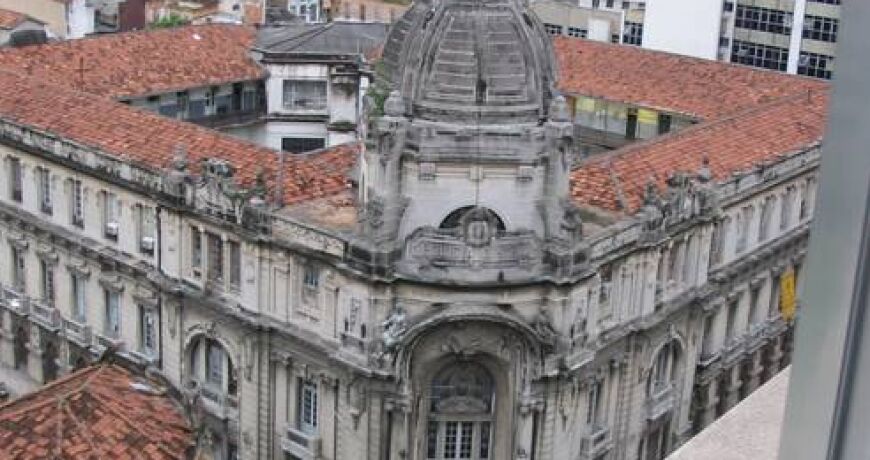 Rio tomba antigo prédio do Dops, local de tortura na ditadura militar