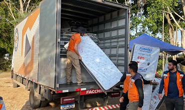 Governo envia alimentos e materiais para auxílio emergencial às famílias em Cotriguaç