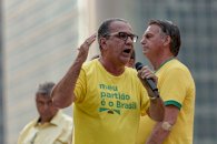 Defende impeachment de Moraes e Tofolli